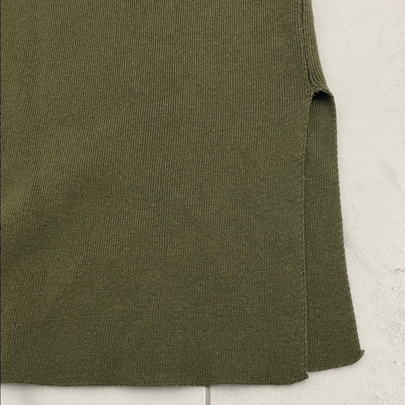 Olive Green Long Sleeveless Waterfall Open Knit Vest Sz M - Picture 13 of 14